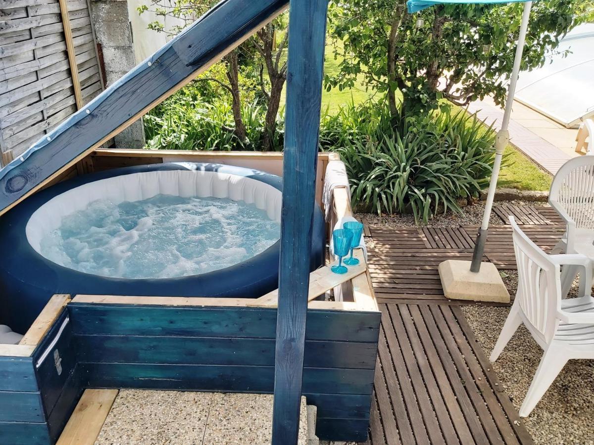 Villa Octaviere Gite Rural La Chapelle-Achard 外观 照片